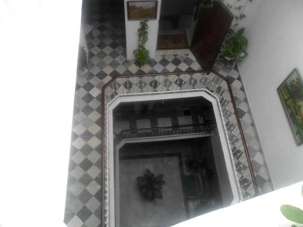 Hostal Centro Sol Cadiz Exterior photo